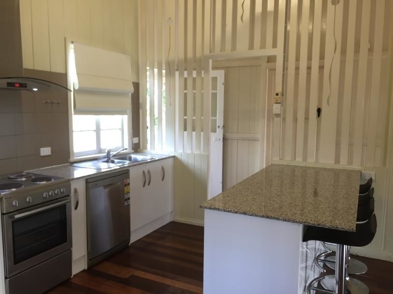 74 Lucas Street, Berserker QLD 4701
